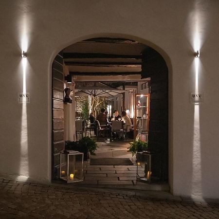 Uve Rooms&Wine Bar La Morra Buitenkant foto
