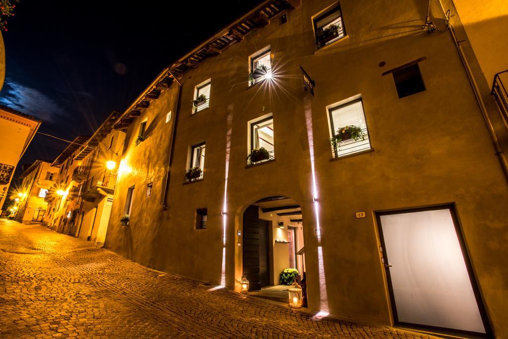 Uve Rooms&Wine Bar La Morra Buitenkant foto